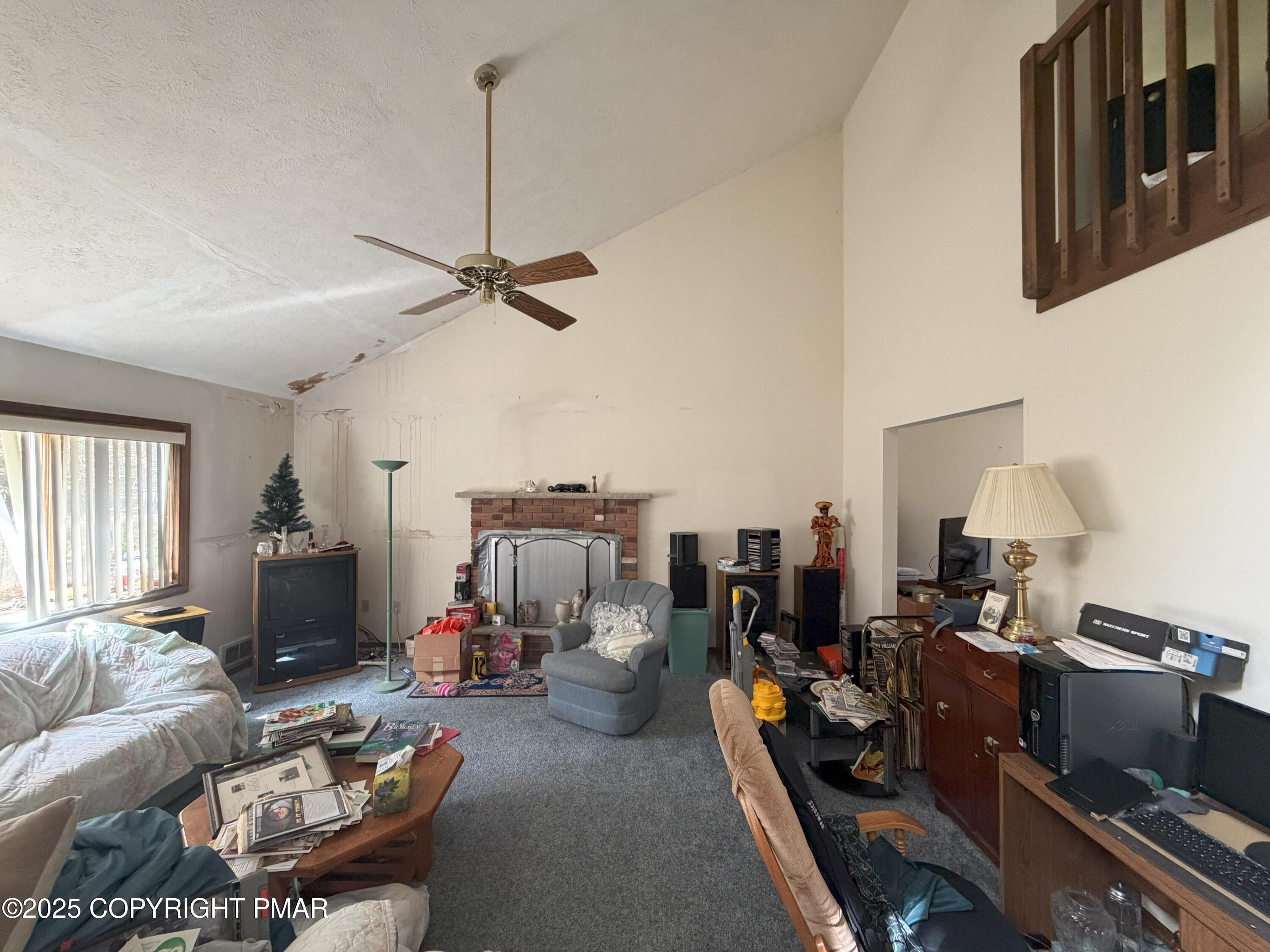 Image 2: 1018ValleyDr2