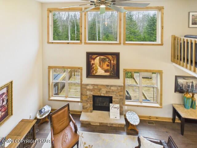 Image 3: 310 Selig Road