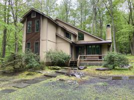 2514 HAWK VIEW CT