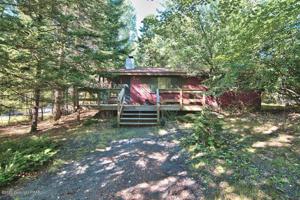 6137 Lakeview Dr