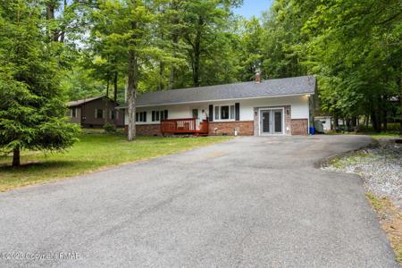 1509 Locust Lane