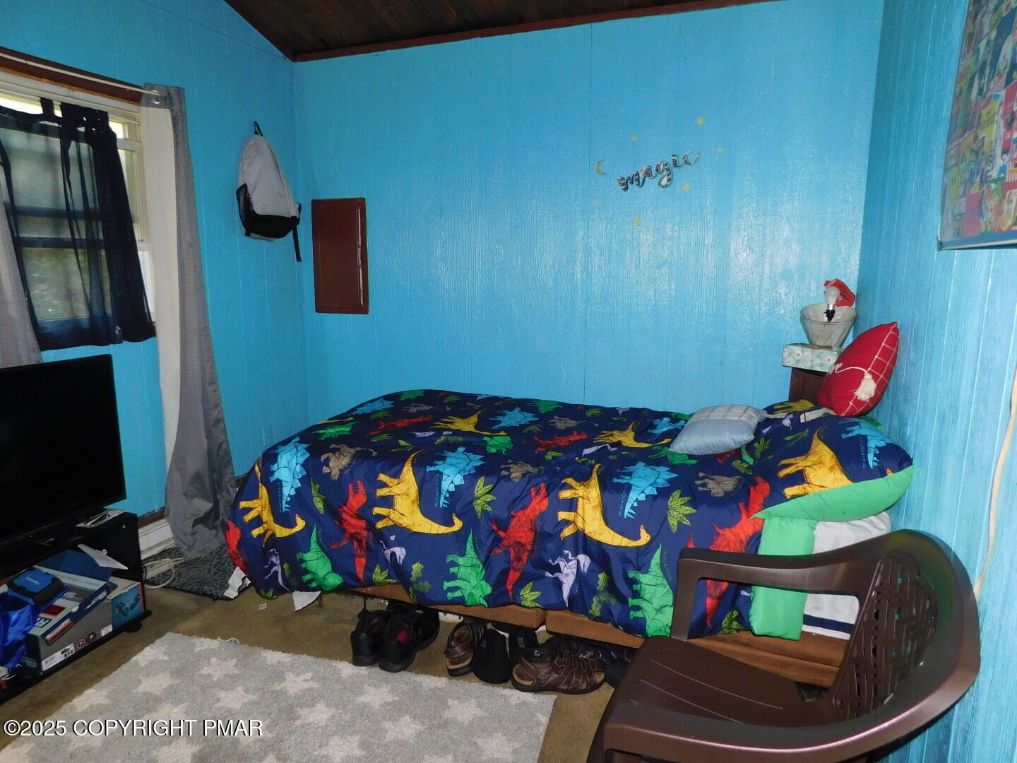 Image 4: Bedroom 1