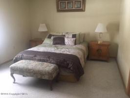 405 BROOK HOLLOW