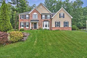 3344 Mountain Laurel Dr