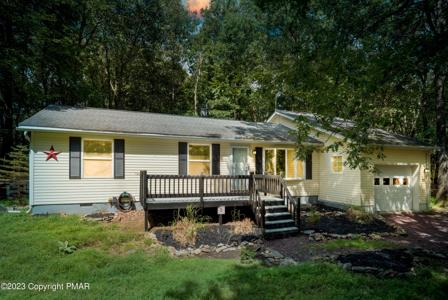 89 Sassafras Road