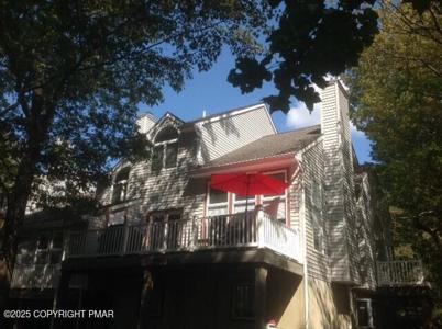 52 Laurelwoods Drive