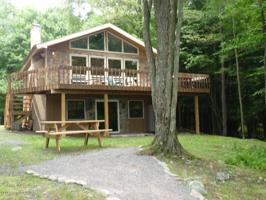 132 Lake Drive West