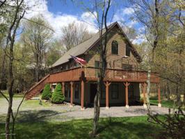 38 Whitman Ln