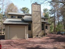 44 Chestnut Rd