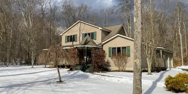 121 King Arthur Road