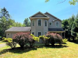 487 Towamensing Trl