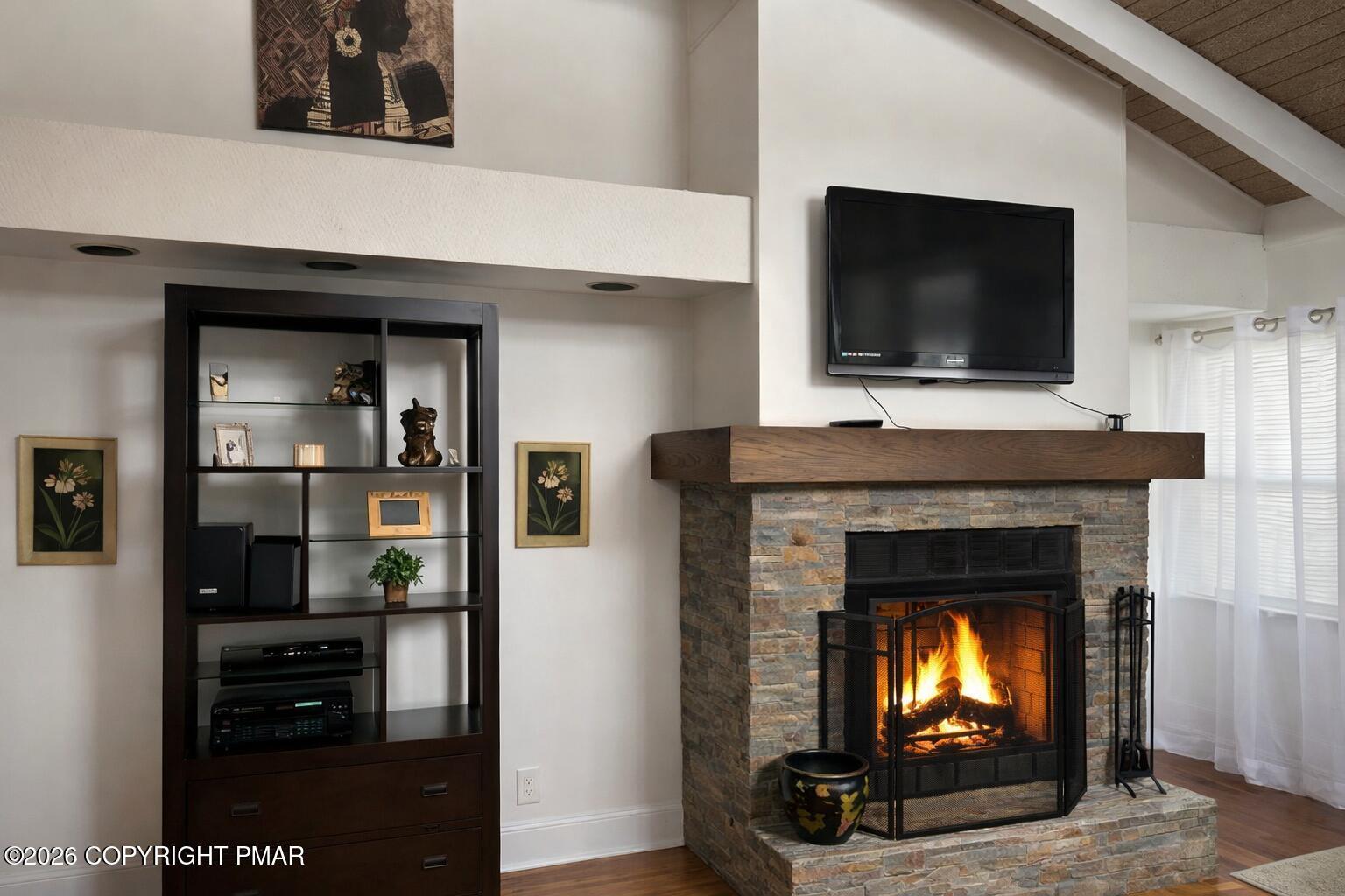 Image 4: Condor Townhouse (15)