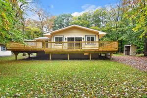 159 Marthas Ln