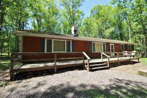 67 Spencer Ln