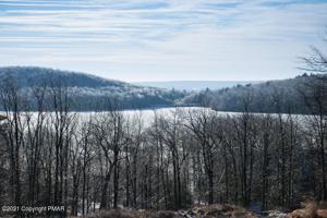 332/333 Woodsbluff