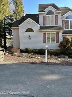 22 Mountainwoods Drive