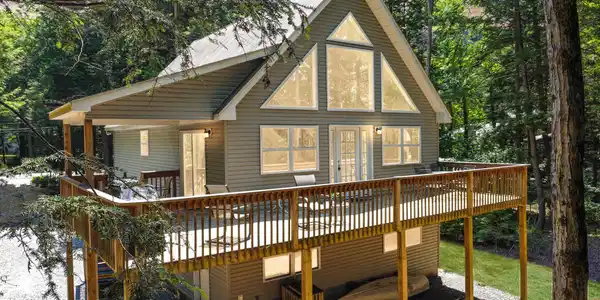 157 Lancelot Lane