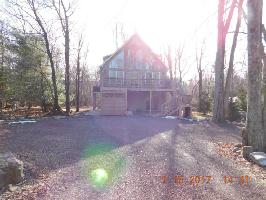 123 Pineknoll Drive