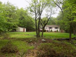13 Iroquois Rd