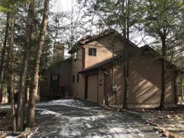 1 Brooke Cir