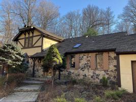 1145 Deer Trail Rd