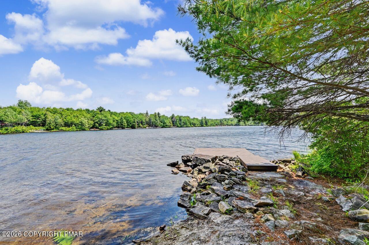 Image 4: 6102 Lakeview Dr 097 Large