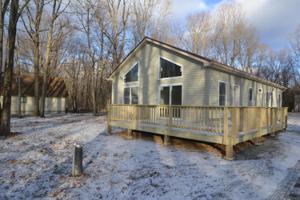 26 Byron Ln