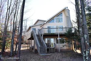 1185 Arrowhead Dr