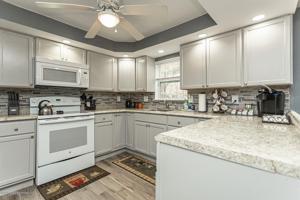 5125 Winamac Dr