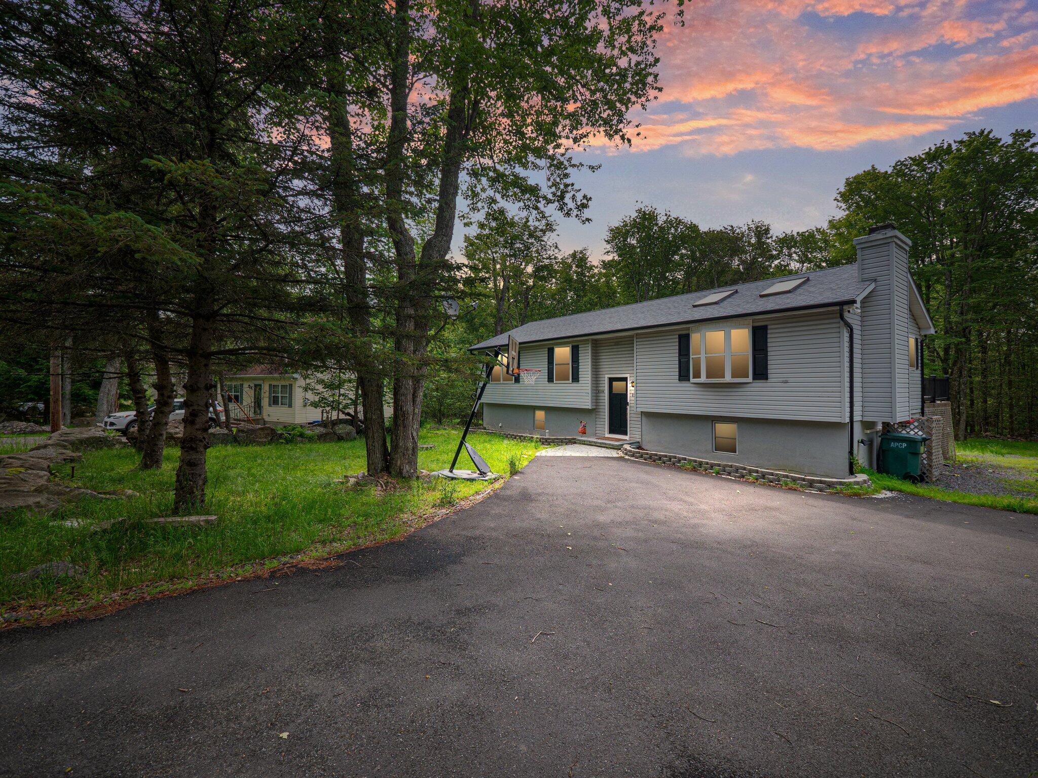 Image 2: 2-web-or-mls-Twilight