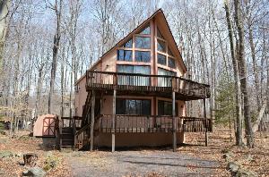 5147 Winamac Dr