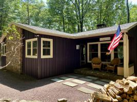 11 Forest Dr