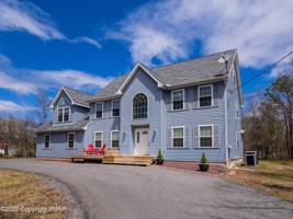 207 Winding Way
