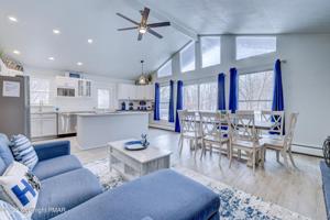 124 Ivy Way