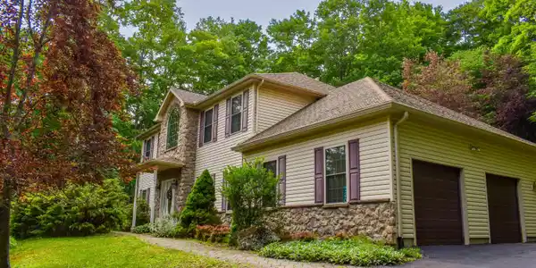 320 King Arthur Road