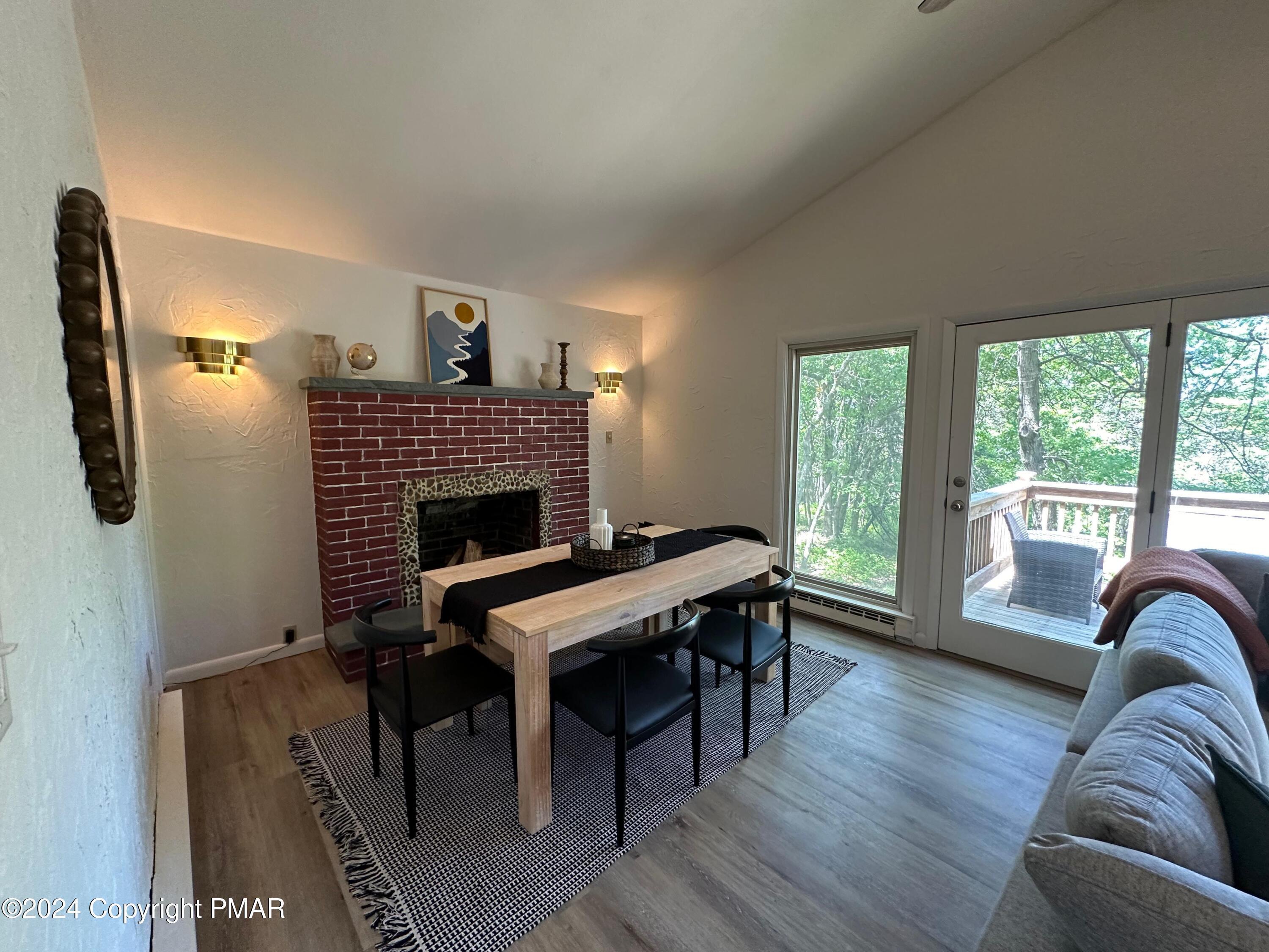 Image 3: Dining Area