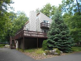 182 Bishop Circle
