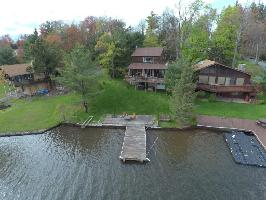305 North Lake Drive (Lakefront)