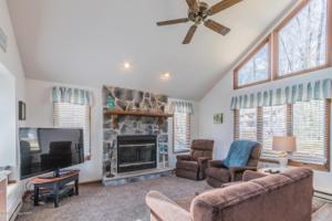 1569 Lake Lane