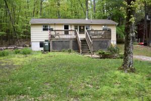 128 E Lakeview Dr
