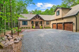 1554 Crestview Ln