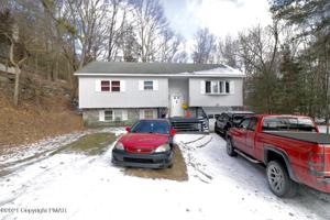 2310 Woodcrest Dr