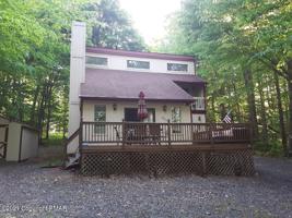 1611 Locust Ln