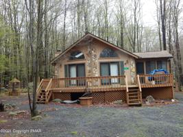 215 Farmers Ln