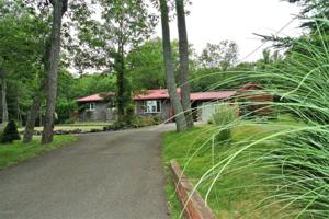 170 Circle Dr