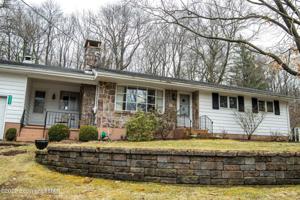 3131 HEMLOCK HILL