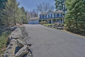 5165 Hilltop Cir