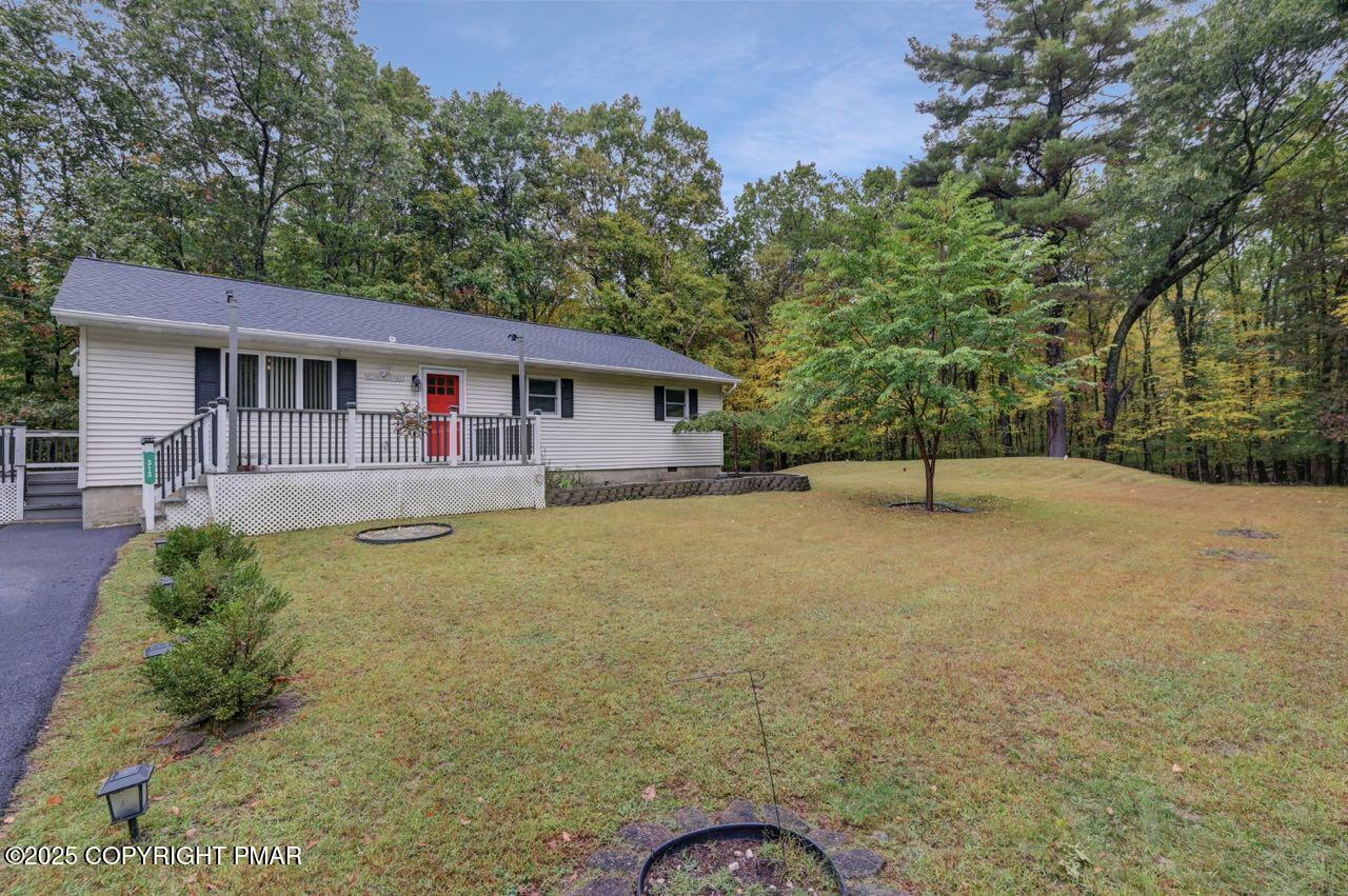 Image 2: 313 Hyacinth Rd 01 Large