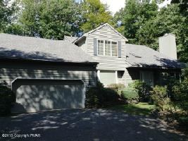 272 Lake Rd