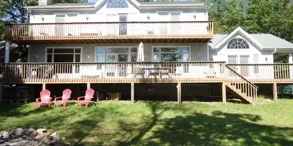 393 Bear Creek Lake Dr